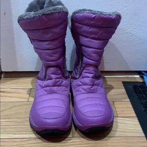 Northface size 12 kids snowboots